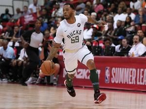 媒体人：前NBA锋线球员雷琼-塔克将加盟广厦男篮图片